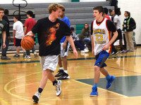 Westwood High senior hosts ‘Hoops for Hunger’ tournament