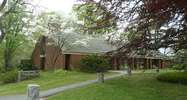 As renovation looms, library hosts contractors