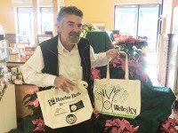 Bag reduction bylaw takes effect in 2017