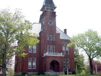 Historical Commission discusses buildings’ fates