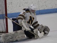 Jones, Rockets drop nail biter to Raiders