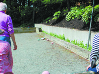Seniors continue bocce tradition