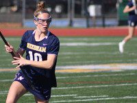 Hem, Lady-Rockets cruise past Mustangs