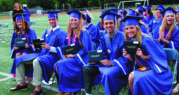 DSHS celebrates class of 2018