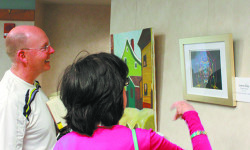 Senior artists wow community at library