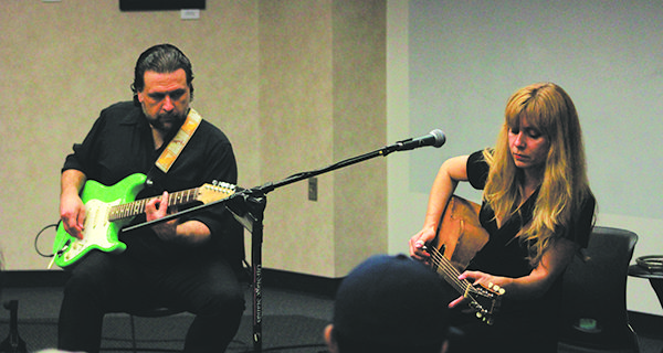 Library hosts blues artists