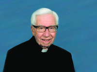 Annual dinner to honor Fr. Connelly