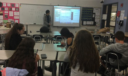 Math Team gives TI-84 calculator class