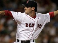 Craig Breslow addressing Temple Aliyah