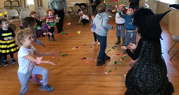 Sherborn Library hosts Friendly Witch