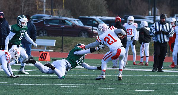 Panthers outlast Wolverines on Thanksgiving