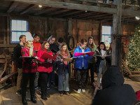 DSHS serenades Historical Society