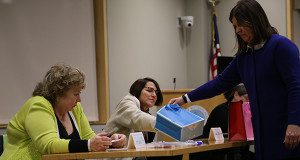 Lisa Liebermann chooses her weapon.