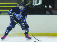 Medfield hockey still unbeaten after tie