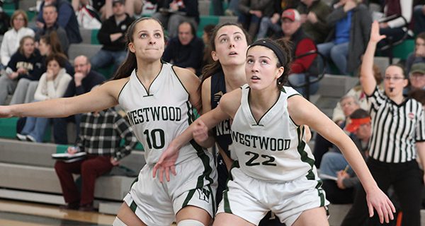 Jantzen, Lady-Rockets outlast Murray, Wolverines