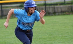 Potts blanks Marauders, Warriors playoff-bound