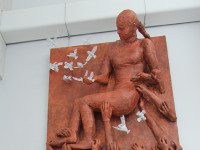 Art students create ‘SPEAK!’ sculpture