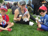 Street Fair entertains Needhamites