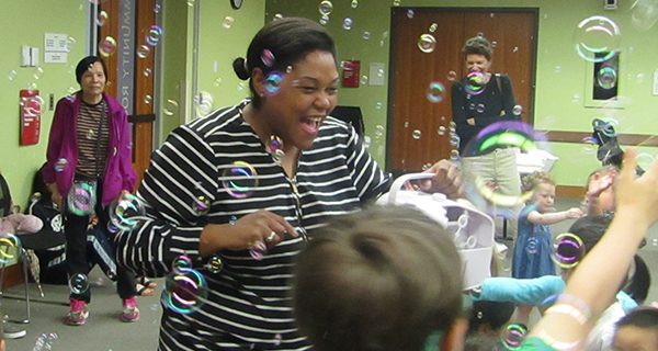 Playgroup experiments with bubbles