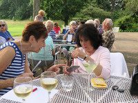 WN members enjoy Thirsty Thursday