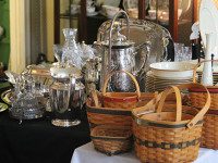 Tollhouse Shops features antiques for cheap