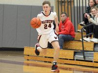 Perez lifts Raiders over Rebels