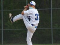 Big inning lifts Blackhawks over Raiders