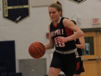 Walpole’s Walonis commits to UConn