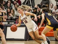 Walonis, Bindon shoot Timbs into Sweet 16