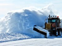 Plow operators discuss the business