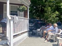 Walpole musicians play out for Porchfest