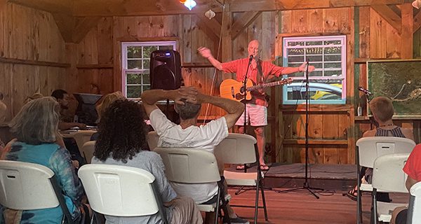 Laid-back concert Live at Hale 