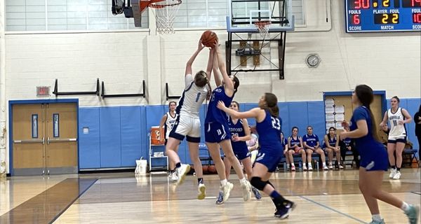 Team effort boosts Warriors past Bedford