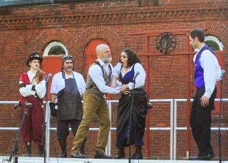 “King Lear” dazzles Bellforge audience 