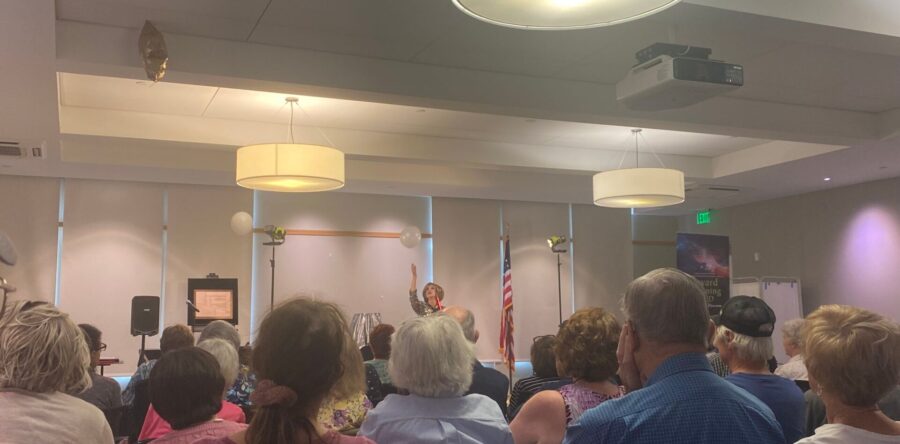 Illusionist mesmerizes CATH crowd