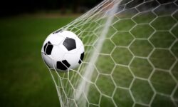 Boys’ Soccer kicks off fall season