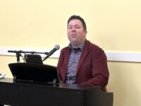 Daniels brings Sinatra to Medfield